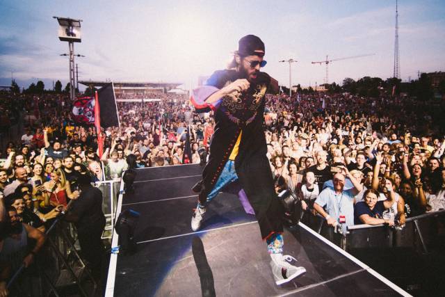 已经在时尚圈带了几波节奏GUCCI,又要抢先开网店了!