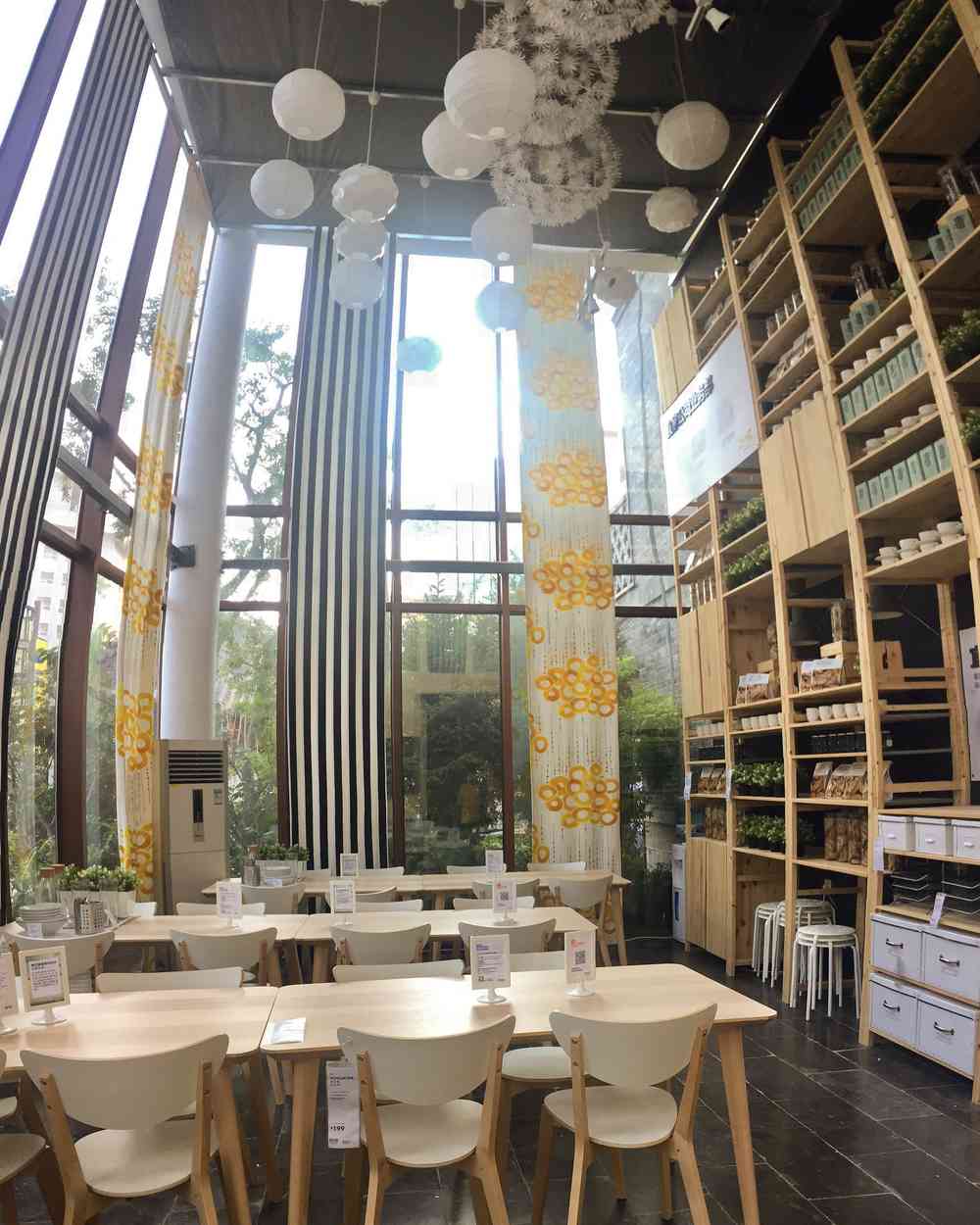 我们去了宜家体验中心，有瑞典小姐姐，或许还有你想要的生活