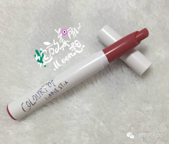 不掉色不沾杯口红推荐小众,冷门又纯又欲的口红