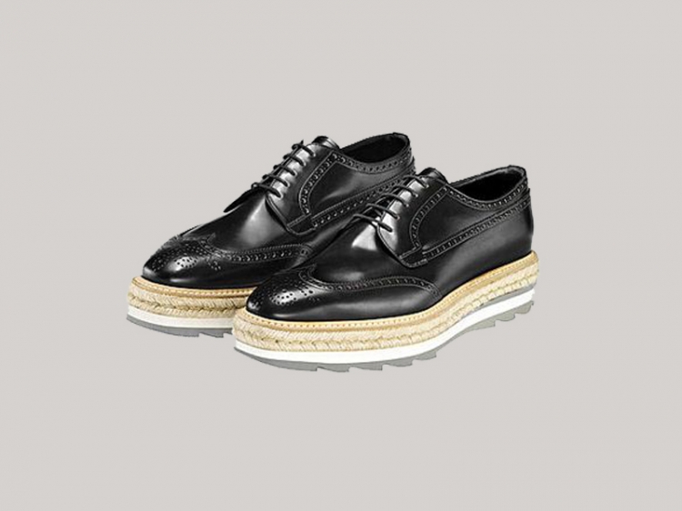 开春败物该买啥？陈妍希、刘诗诗、李小冉独家爆料自己的第一件早春单品！