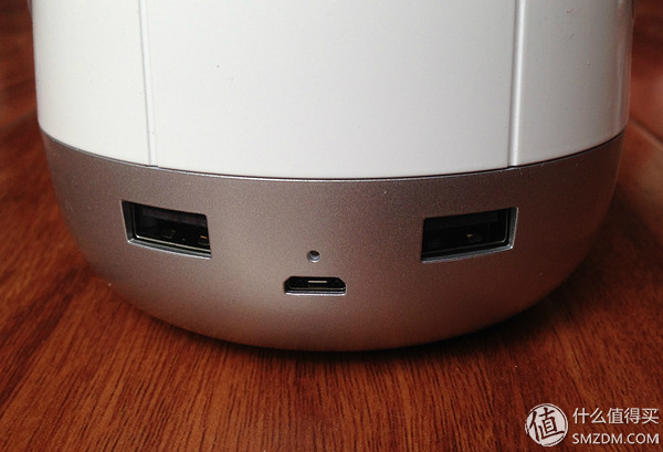 陪聊智能机器人,小精灵智能陪护机器人