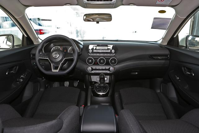 三百万家庭信赖昆众荣达轩逸钜惠8000