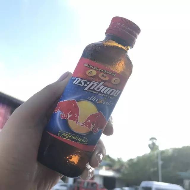 小奋青和小胖妹蜜月旅行普吉岛-美食购物篇终极