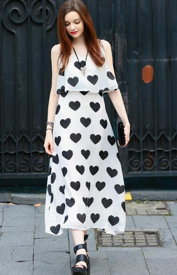 吊带裙走秀搭配,每日搭配蕾丝裙时装秀