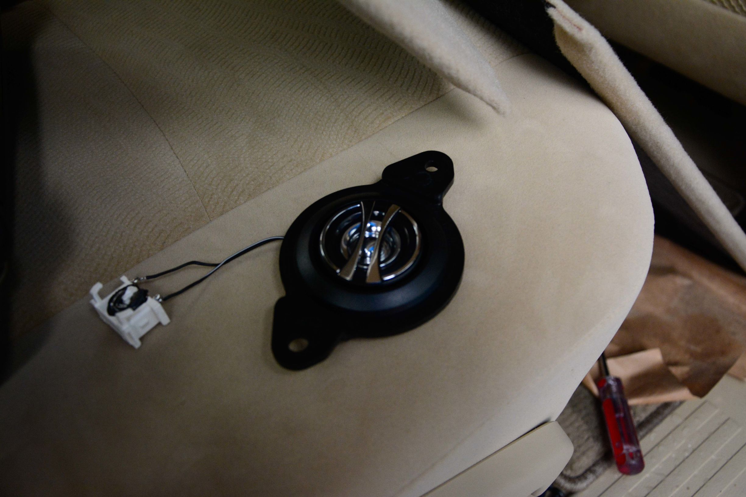 阿尔派360全景一体机普拉多,阿尔派普拉多专用音响