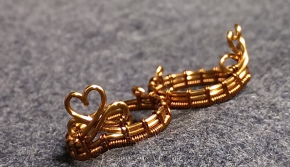又好看又能戴的戒指手工,怎么做简单又漂亮的爱心戒指