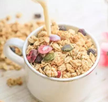 晚餐吃什么健康又营养还减肥,吃什么油最健康又减肥