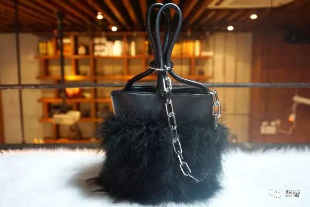 王大仁时期巴黎世家,王大仁设计的巴黎世家