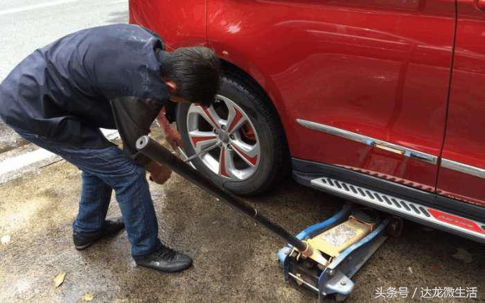 哈弗h2s补胎后怎样复位,哈弗h2轮胎什么情况下换