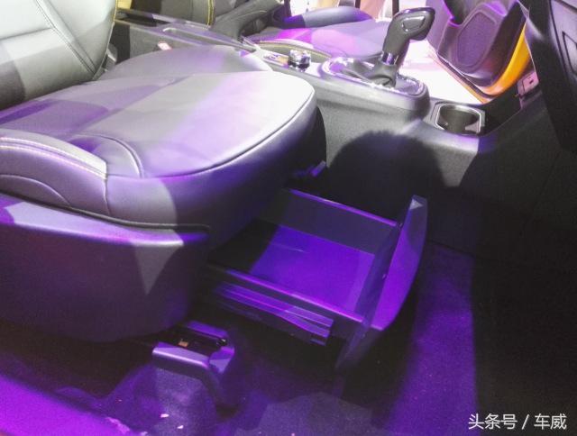 东风风神ax4和宝骏560哪个好,东风ax4和宝骏510尺寸对比