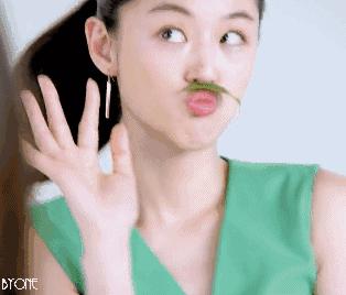 明星皮肤真的不长痘吗,脸上不长痘