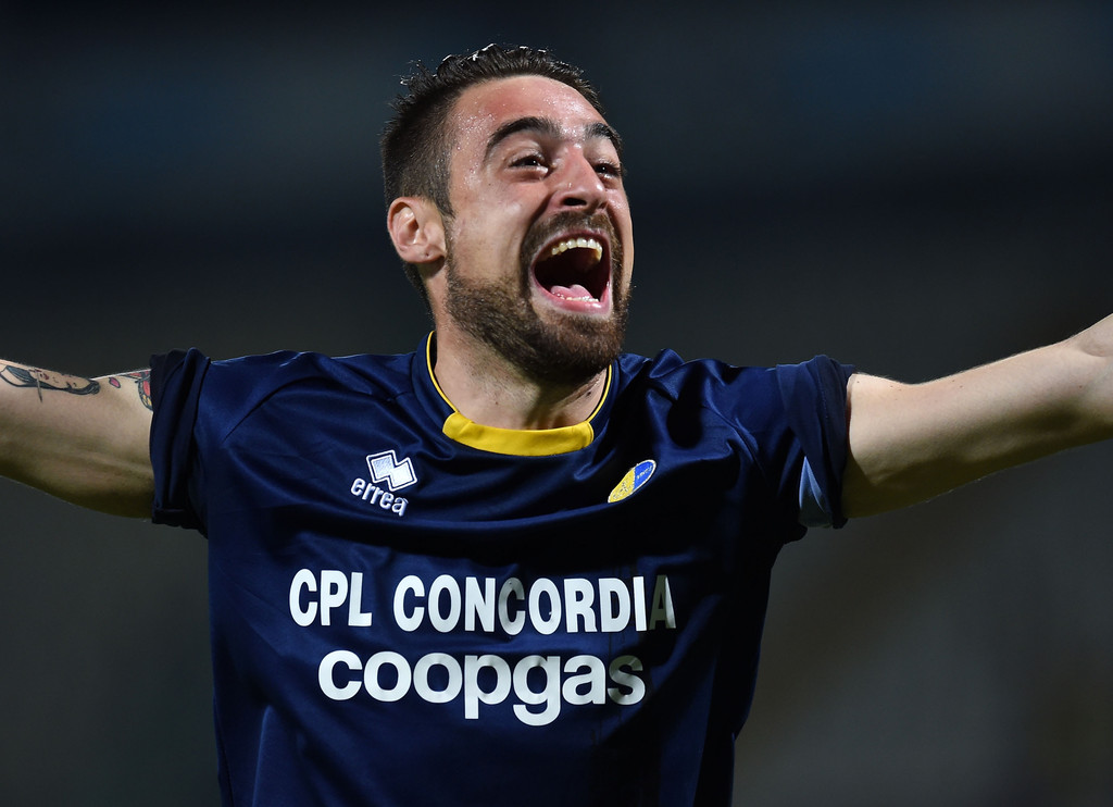 伊布加盟尤文时的阵容,伊布转会尤文价格