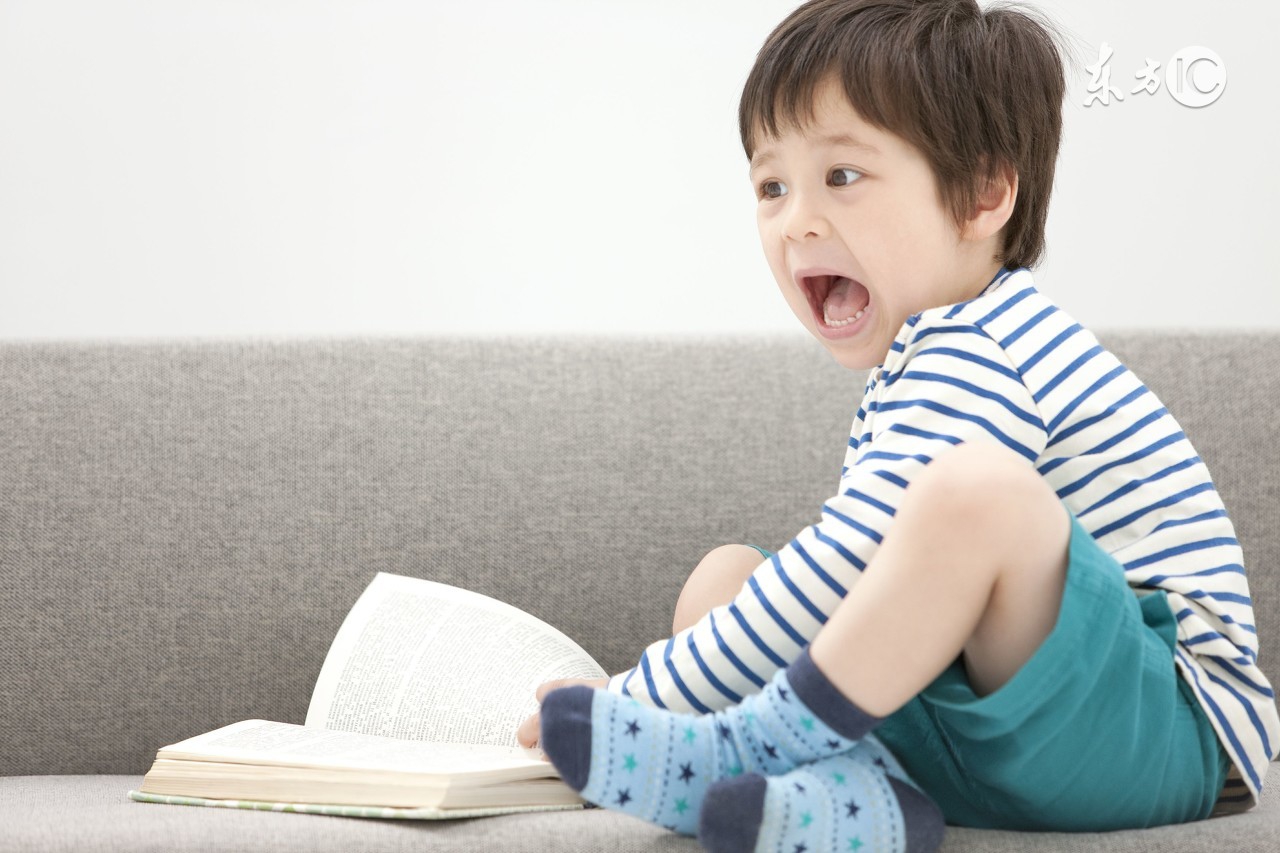 翻译神器德文,翻译神器会替代学习英语吗