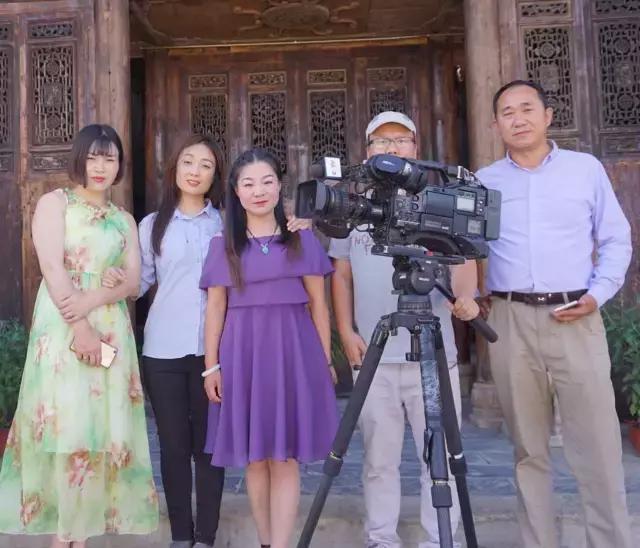 凤娃创始人余红梅,凤娃古寨余红梅个人档案