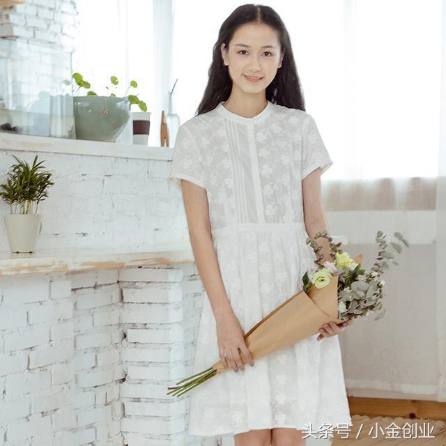 优雅的职场女性穿搭技巧,优雅的职场女性穿搭