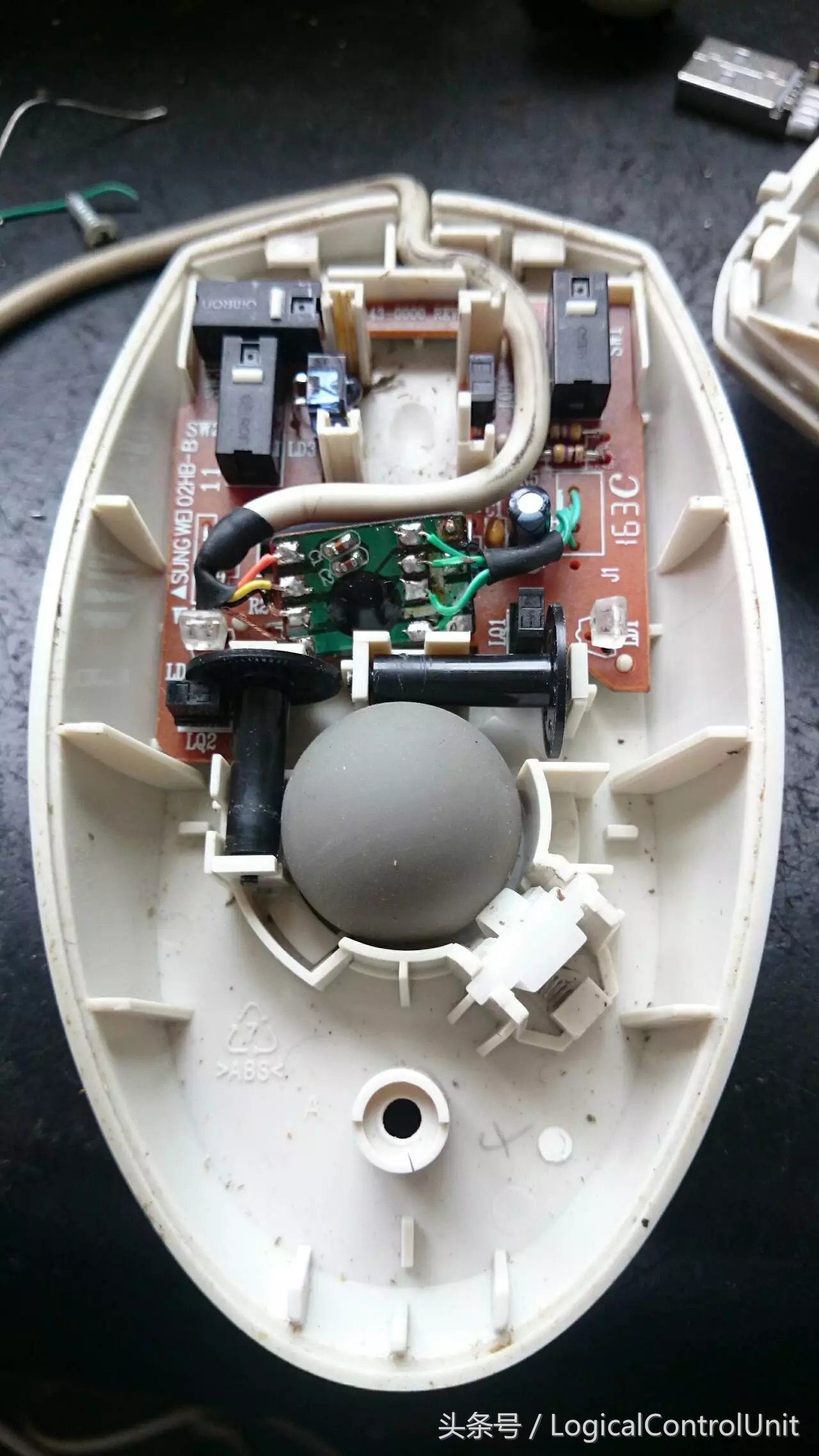 机械滚球鼠标,机械滚球鼠标还能用吗