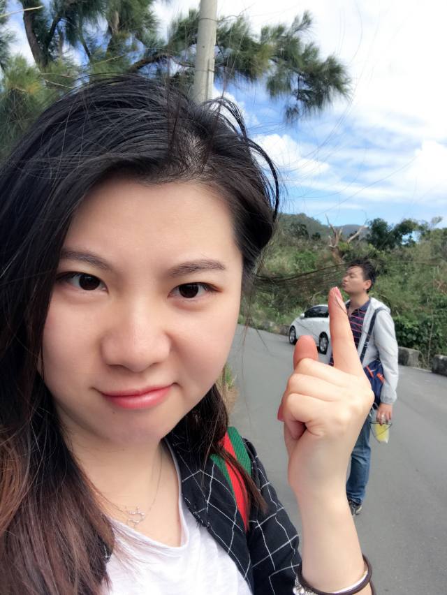 客片故事：没想到真心话大冒险游戏的惩罚，竟然这么快成了真！