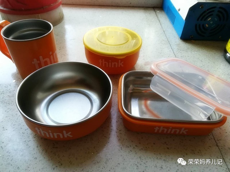 喂一个孩子长大竟然需要用这么多碗?细数各种类型的辅食碗优劣
