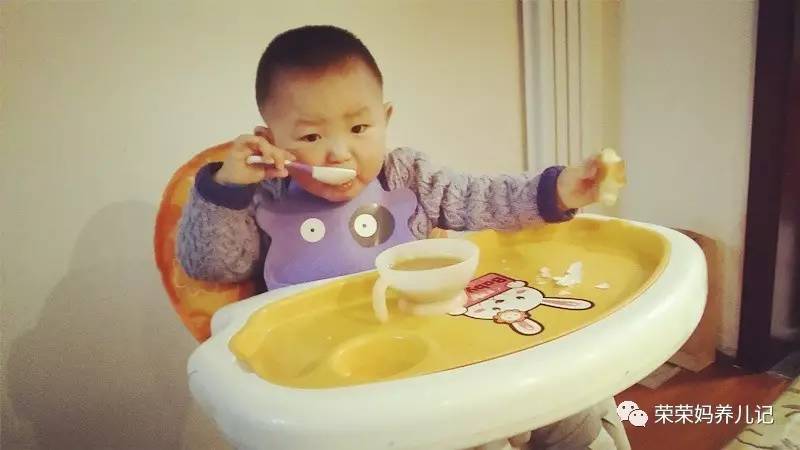 喂一个孩子长大竟然需要用这么多碗?细数各种类型的辅食碗优劣
