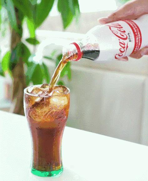 这瓶号称“喝了能瘦的可乐”你会花上35元去日本代购吗