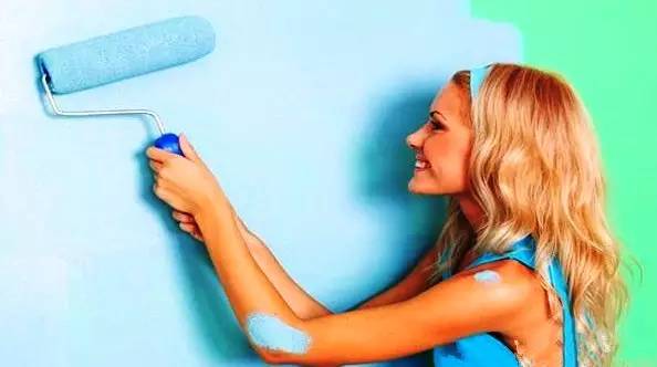 拖完地地板有腥味是咋回事,拖完地砖有腥臭味