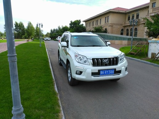 背着媳妇花30万买了台二手普拉多豁沙子，差点没被骂死！