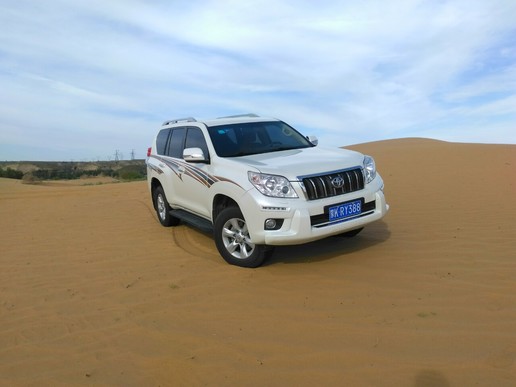 背着媳妇花30万买了台二手普拉多豁沙子，差点没被骂死！