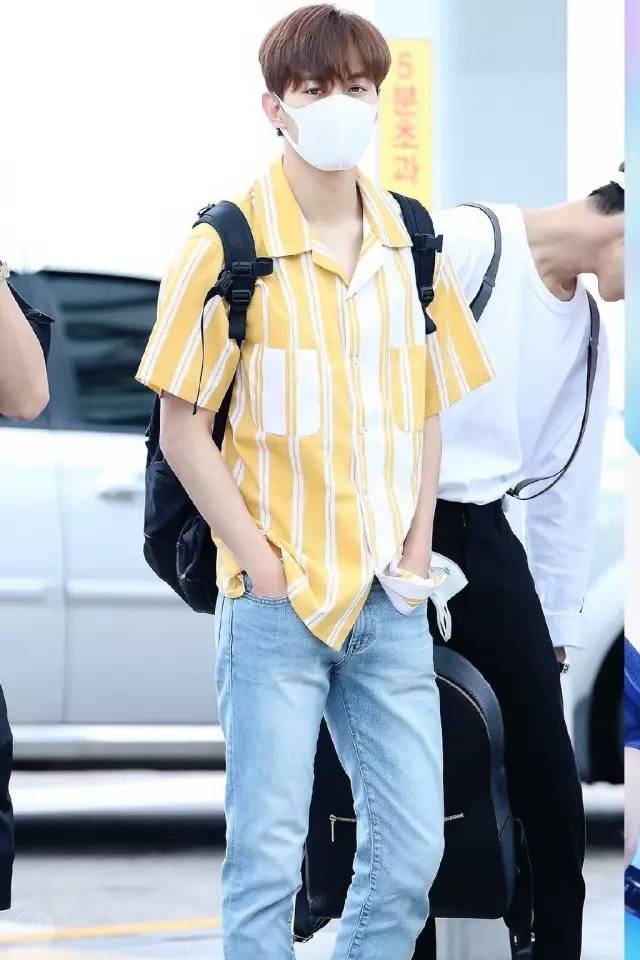 一周爱豆穿衣榜｜款爷DIY服装SWAG满分卡皇时髦翻天允儿小公主