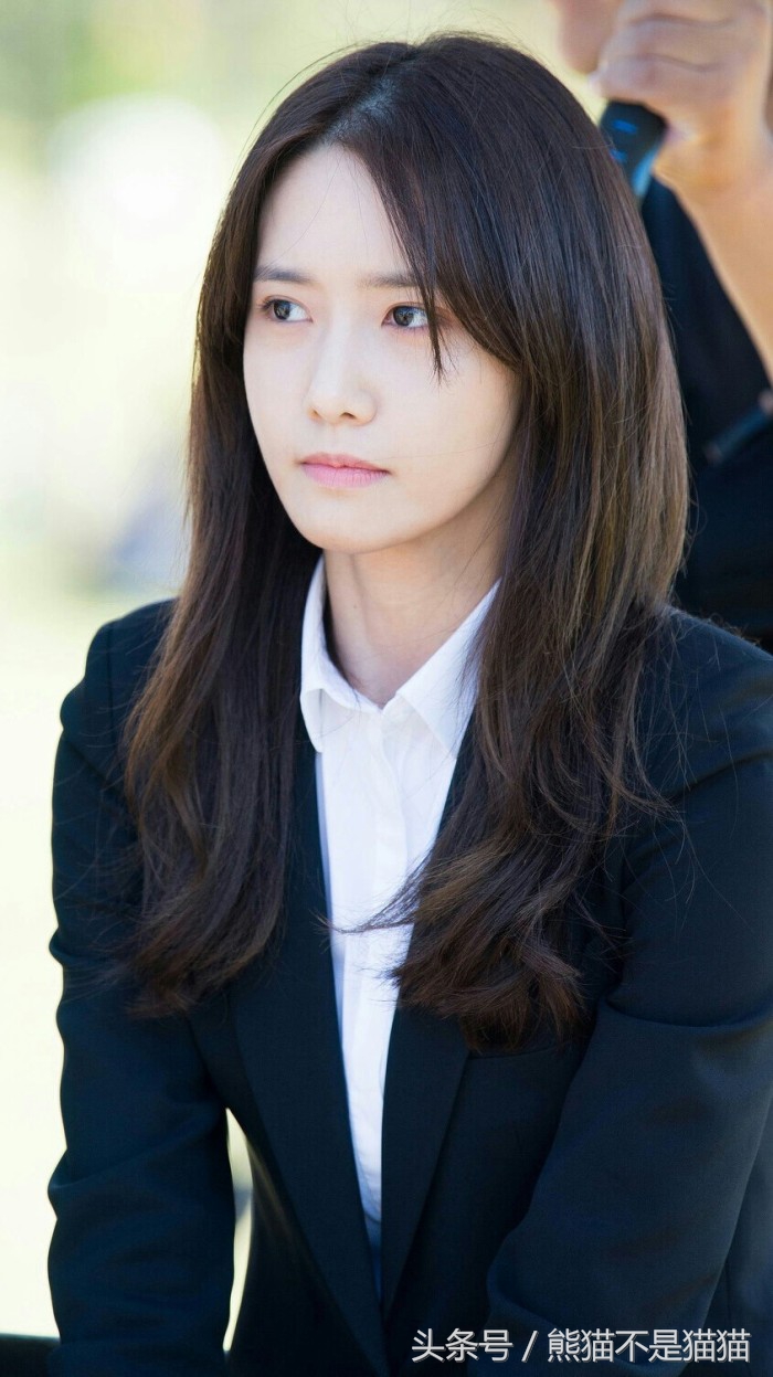 刘亦菲和林允儿气质的区别,林允儿与刘亦菲哪个更可爱