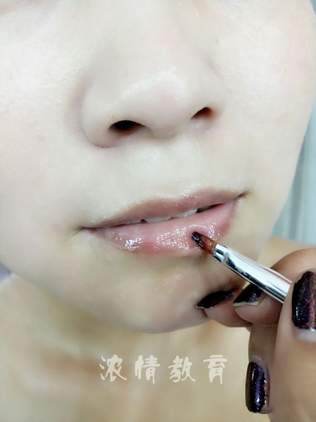 浓情意式妆,浓情红唇化妆品