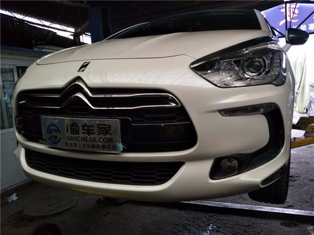 来自法兰西的名门贵族，无奈在中国却沦为“屌丝”