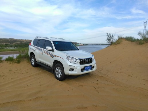 背着媳妇花30万买了台二手普拉多豁沙子，差点没被骂死！