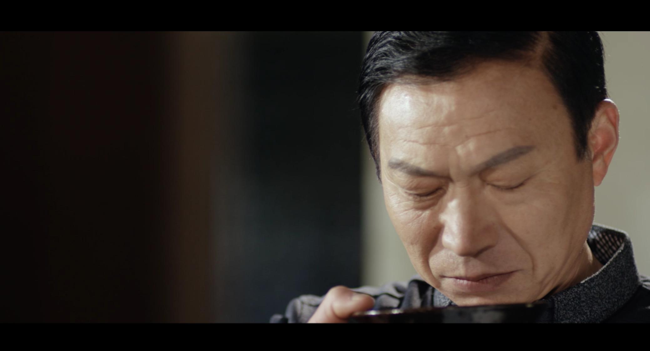 酿酒大师？谈不上，我只是个对酿酒存着敬畏之心的酿酒工