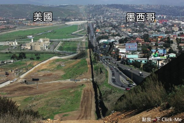 明明在同一间屋子里，我在美国，你却在加拿大？