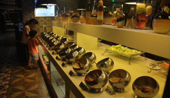 一匹黑马席卷火锅市场，品尚带你飞！