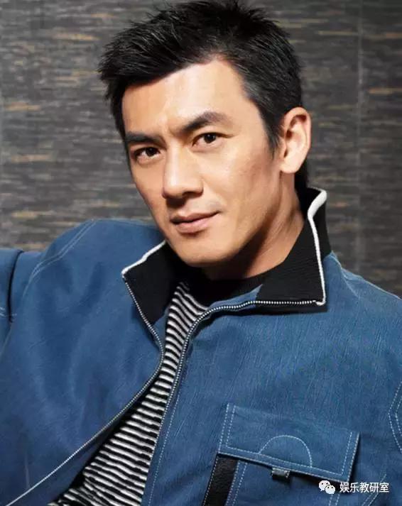 运动员出身经历,运动员发型师