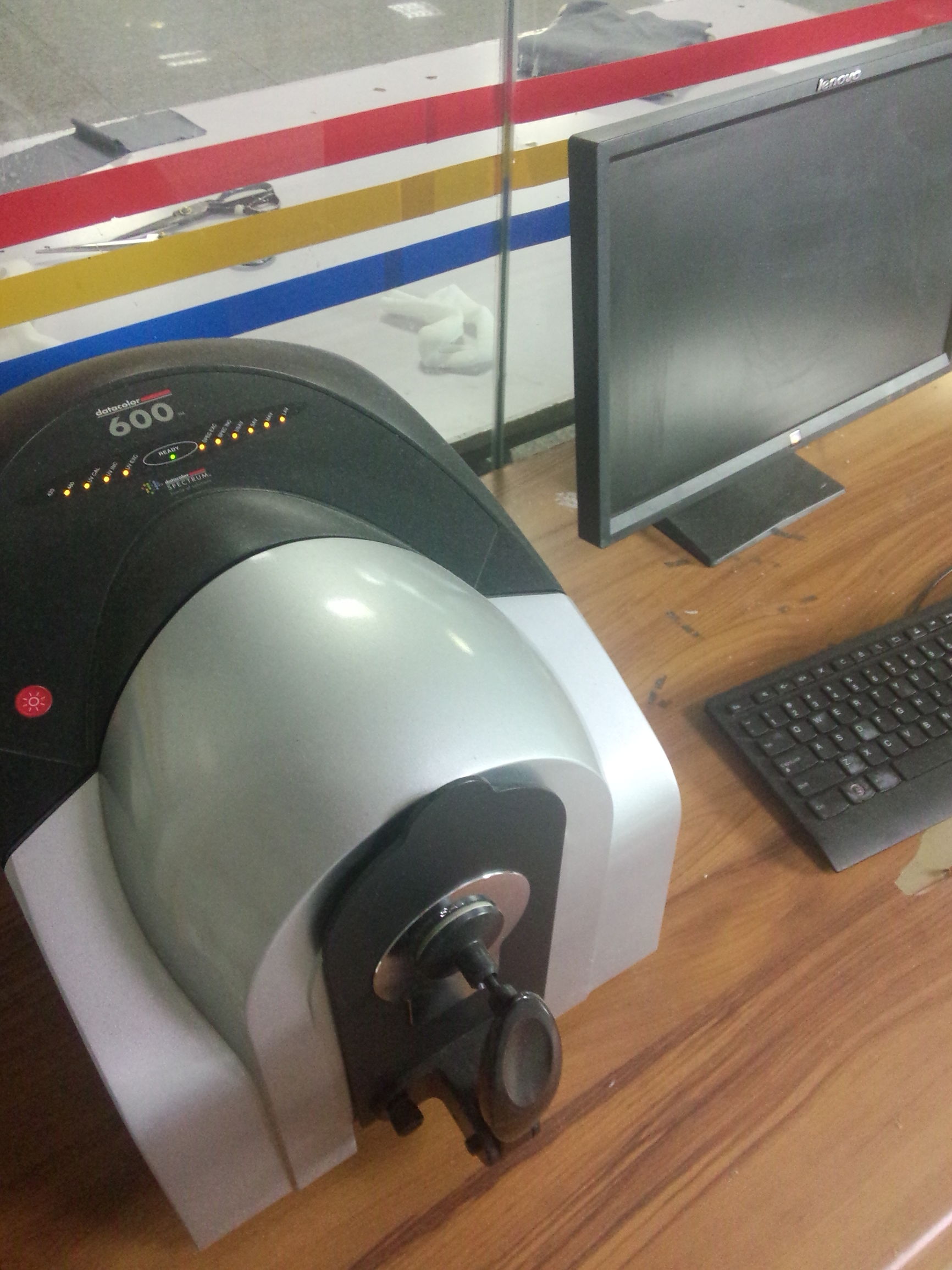 衣服的颜色是怎么弄上去的,衣服的颜色是怎么做出来的