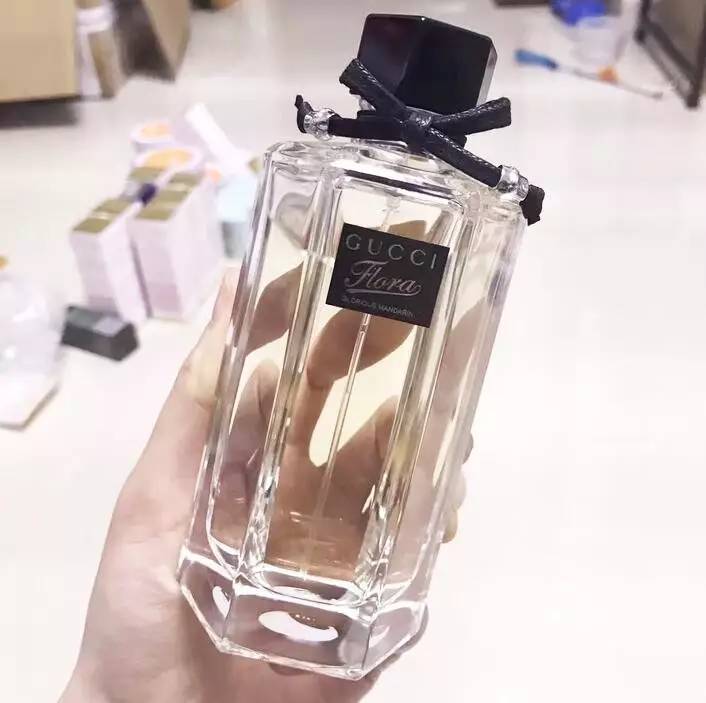 古驰花之舞香水30ml真假,古驰花之舞栀子花香水真假对比