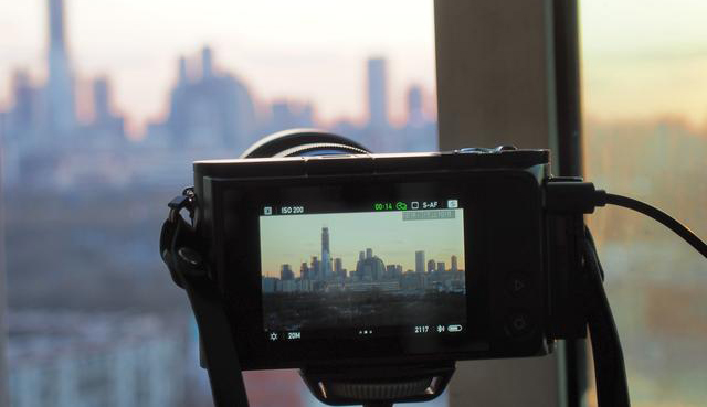 怎样选择最适用便携式相机三脚架,佳能相机三脚架推荐新手