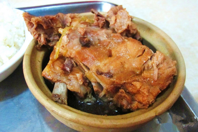 青岛海鲜美食探店,青岛美食特色啤酒海鲜