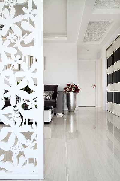 武汉老园艺师为讨好老伴，毅然把卧室窗台巧变花园式榻榻米！