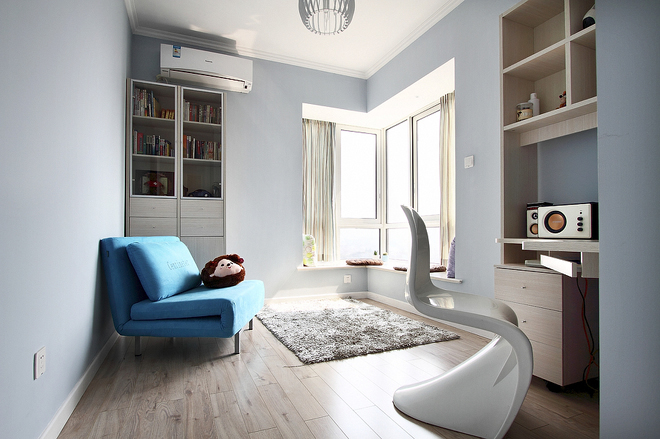 武汉老园艺师为讨好老伴，毅然把卧室窗台巧变花园式榻榻米！