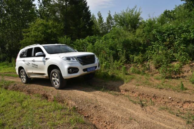 丰田霸道和哈弗h9拔河比赛,新款哈弗h9试驾