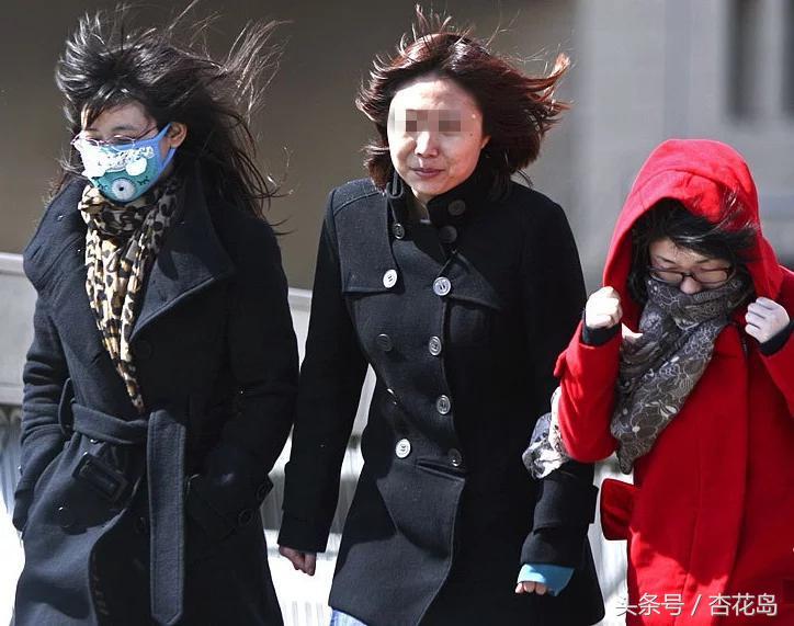 嘴得了唇炎该怎么办,慢性唇炎嘴唇肿胀怎么办