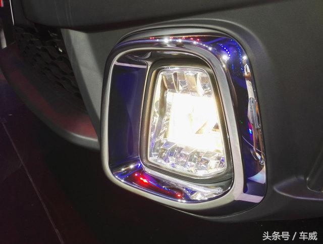 东风风神ax4和宝骏560哪个好,东风ax4和宝骏510尺寸对比