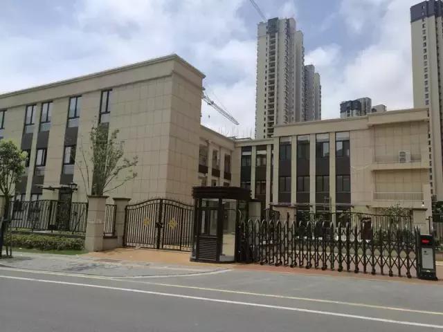 栖霞市幼儿园最新招生信息,栖霞区公办幼儿园