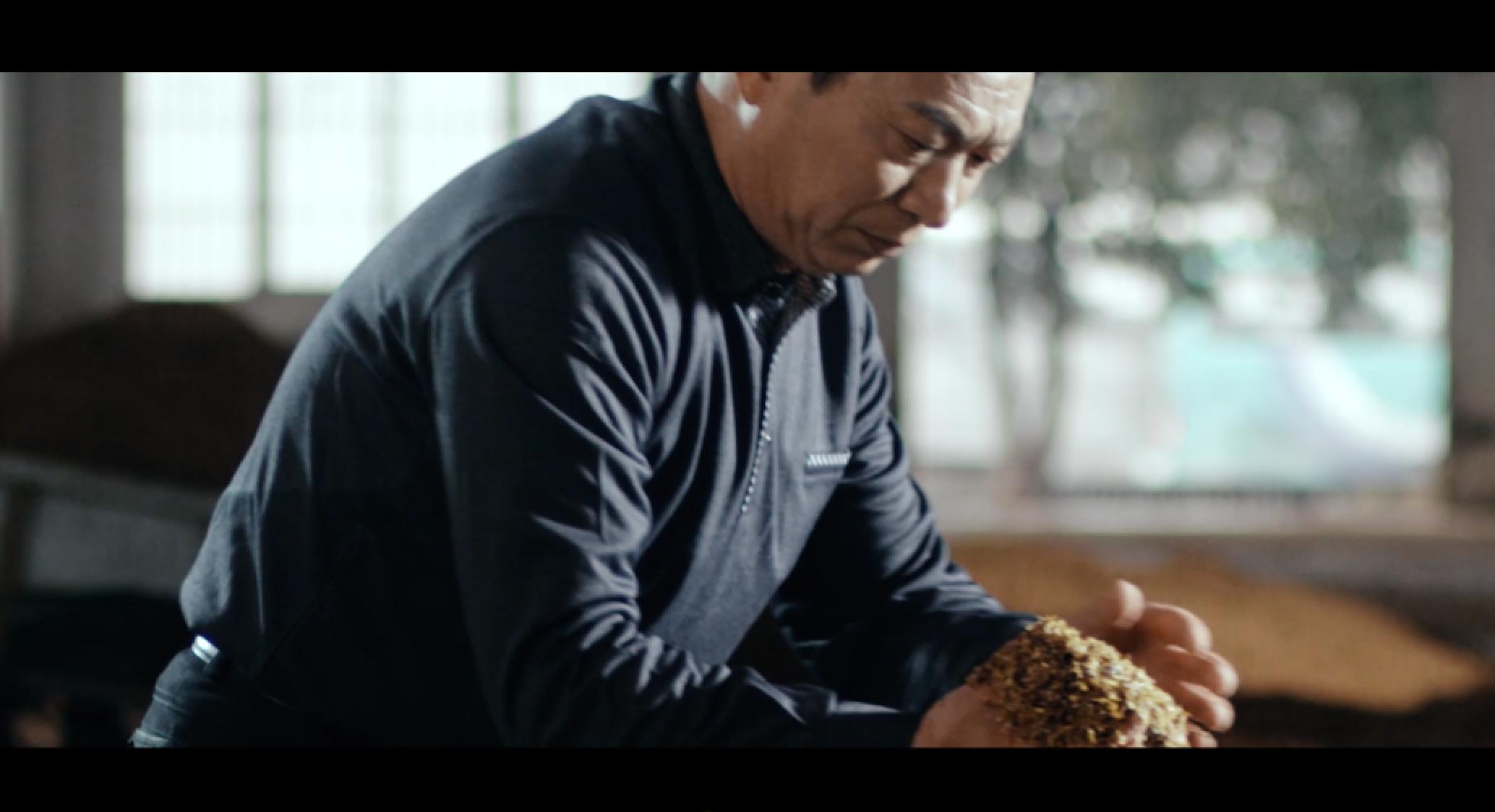 酿酒大师？谈不上，我只是个对酿酒存着敬畏之心的酿酒工