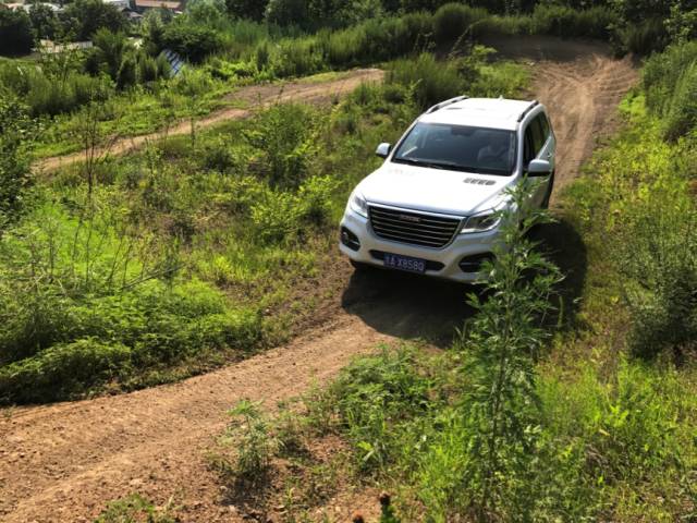 丰田霸道和哈弗h9拔河比赛,新款哈弗h9试驾