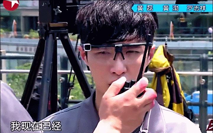 张艺兴说脚踏实地谋发展,张艺兴心里坚定理想一步步登顶