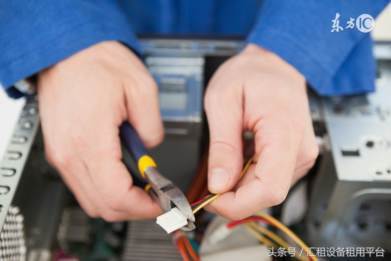 2022年挖机驾驶员工资排行榜,今年挖机司机工资多少钱